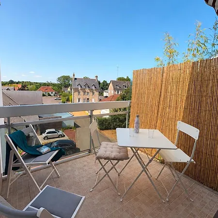 La Madeleine - Balcon - Quartier Chateau Apartment Bagnoles de l'Orne Normandie